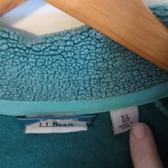 L.L. Bean fleece shirt - Picture 4 of 8